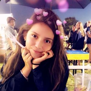 Meet your Posher, Rossy